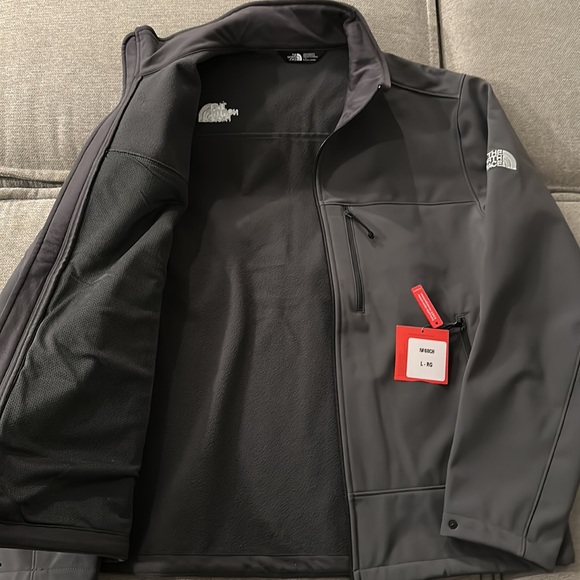 NORTH FACE MENS JACKET BRAND NEW - Picture 4 of 4
